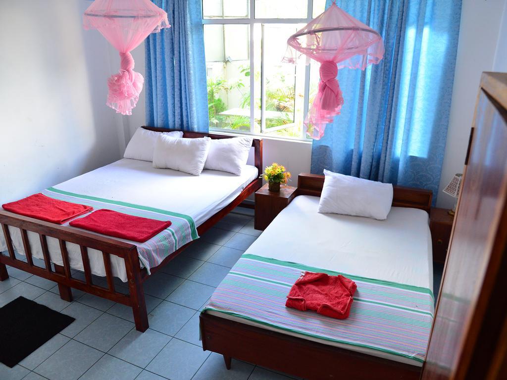 Hotel Happy Tuna Hikkaduwa Luaran gambar
