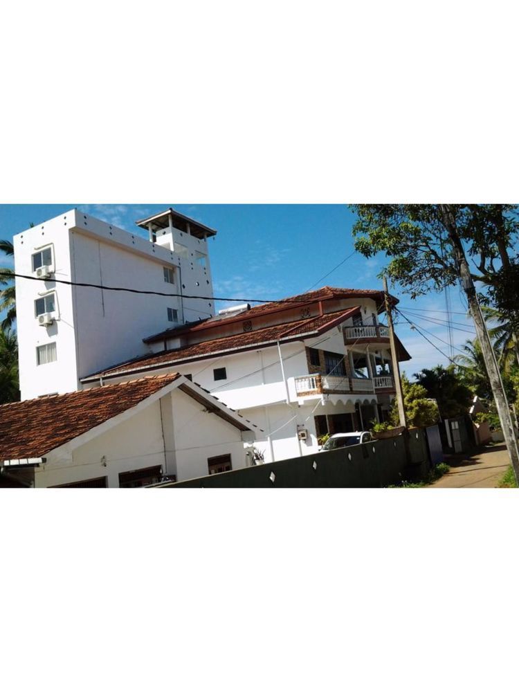 Hotel Happy Tuna Hikkaduwa Luaran gambar