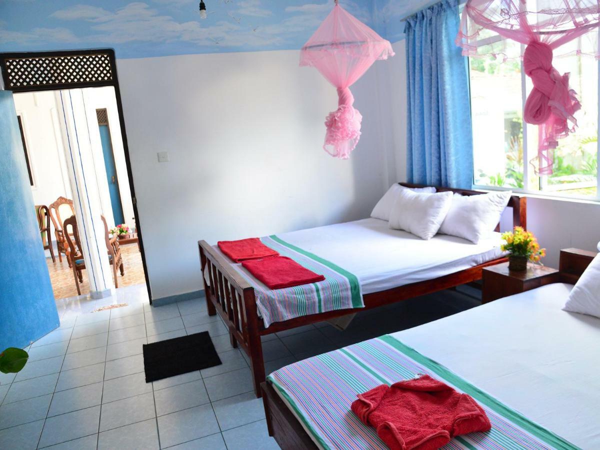 Hotel Happy Tuna Hikkaduwa Luaran gambar